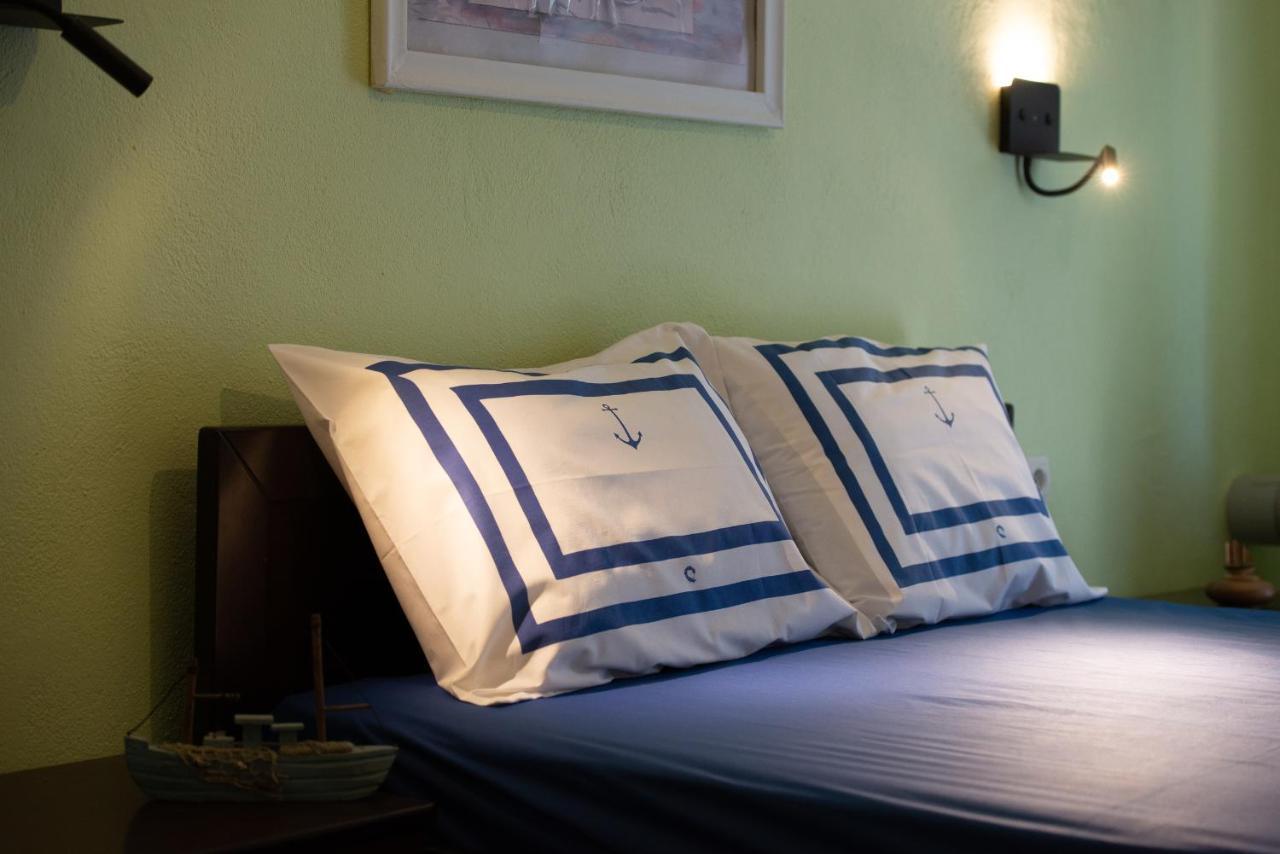 Niriides Hotel Porto Koufo Ngoại thất bức ảnh