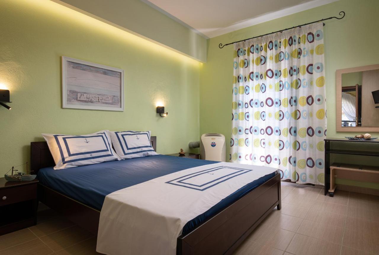 Niriides Hotel Porto Koufo Ngoại thất bức ảnh
